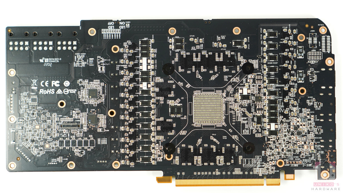 ASROCK Radeon RX 6950 XT OC Formula 16GB PCB 背面。